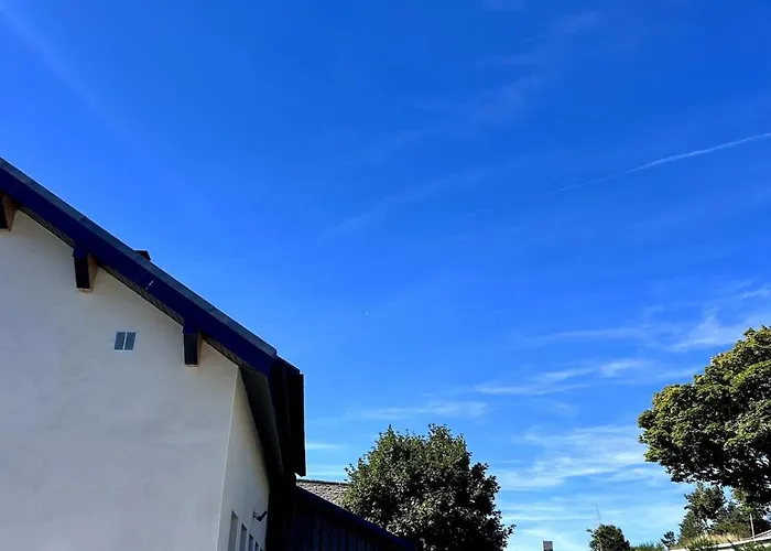Les De La Source De La Loire